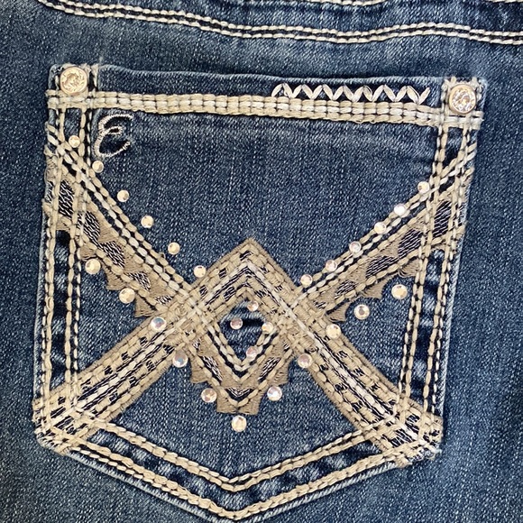 Earl Jeans Cropped/ Capris - Picture 4 of 10